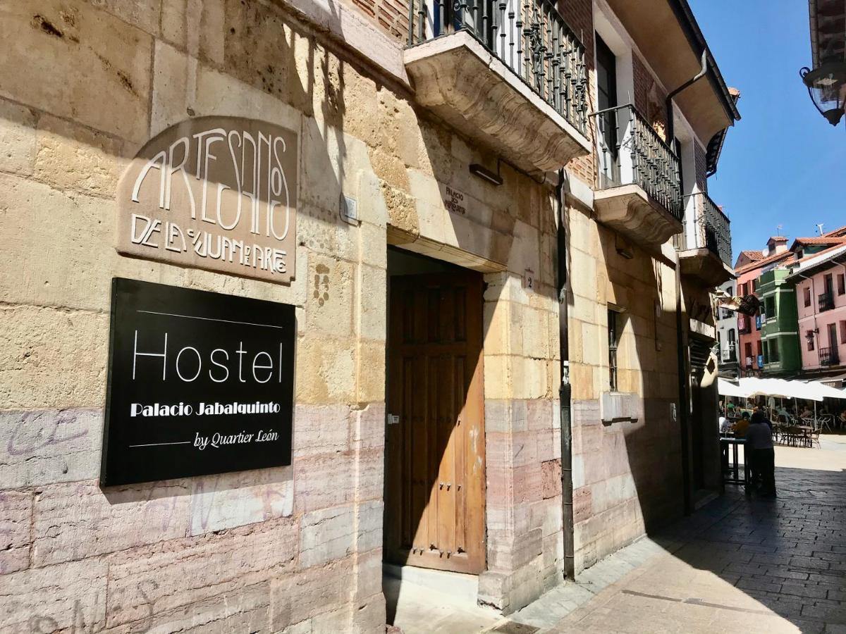 Quartier Leon Hostel Jabalquinto ภายนอก รูปภาพ