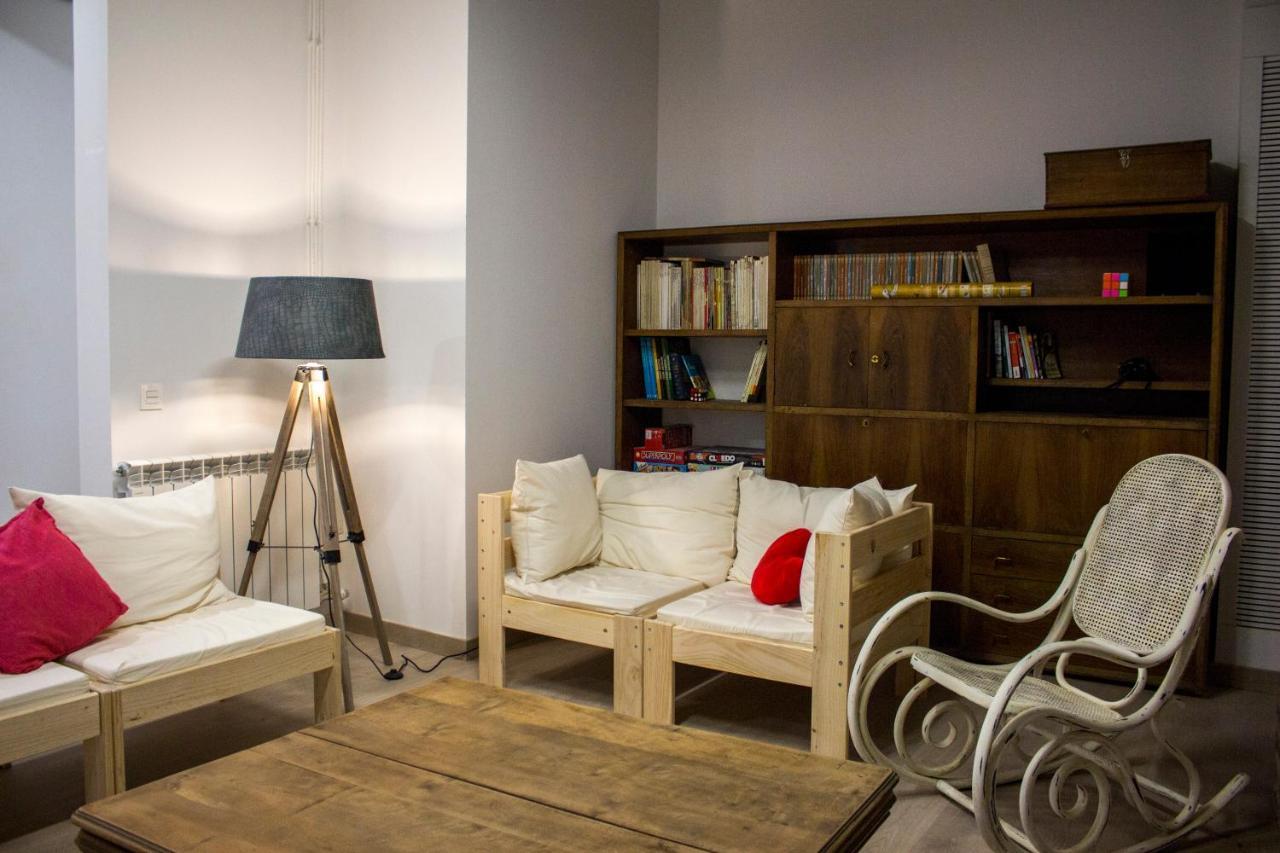 Quartier Leon Hostel Jabalquinto ภายนอก รูปภาพ