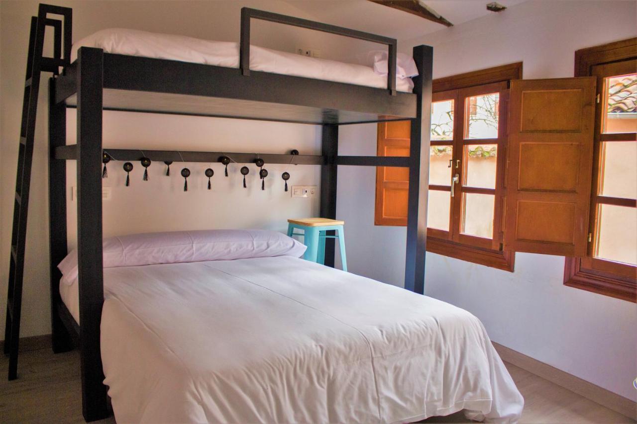 Quartier Leon Hostel Jabalquinto ภายนอก รูปภาพ