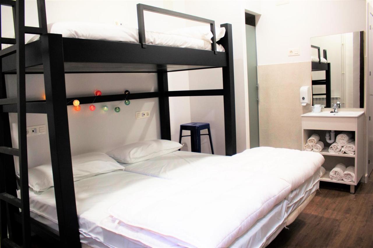 Quartier Leon Hostel Jabalquinto ภายนอก รูปภาพ