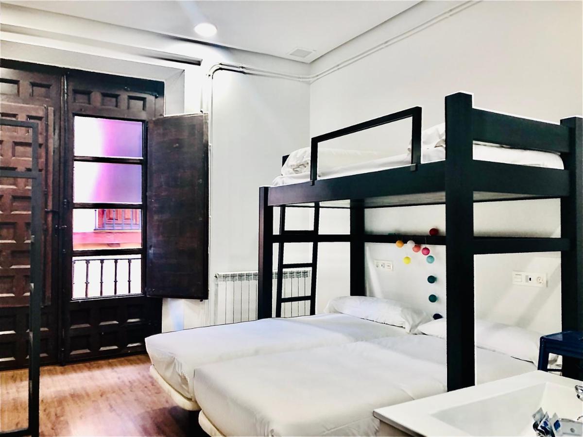Quartier Leon Hostel Jabalquinto ภายนอก รูปภาพ